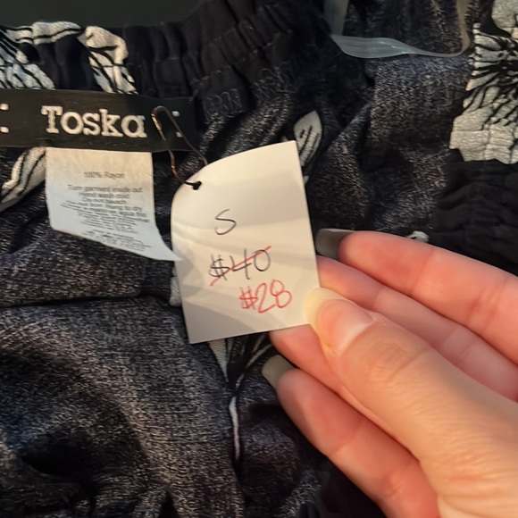 Toska Top, Size Small, Navy Blue with Blue Flowers, Has Tags - Picture 4 of 4